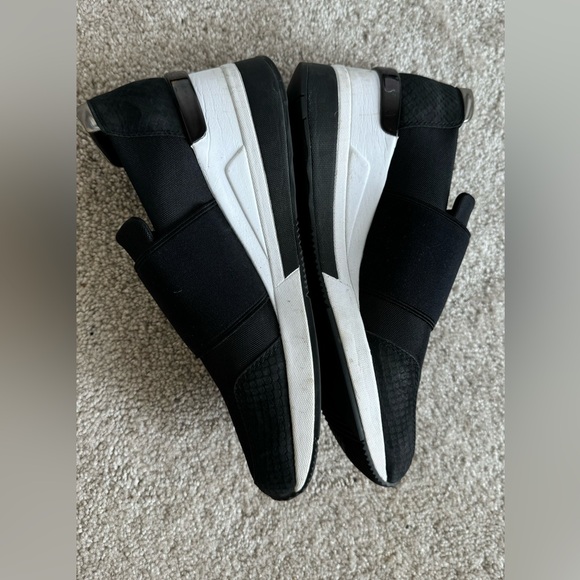 MICHAEL Michael Kors Shoes - Michael Kors multi purpose black sneakers